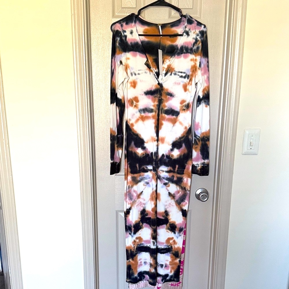 NWT Young Fabulous & Broke Multicolor Tie-Dye Long Sleeve Dress! Size Large